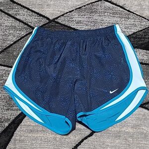 NIKE DRI-FIT SWOOSH LOGO LINED MESH ATHLETIC RUNNING SHORTS
